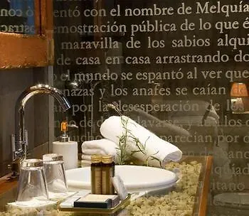 Hotel La Casuena Lanuza