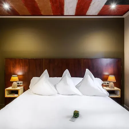 Hotel La Casuena
